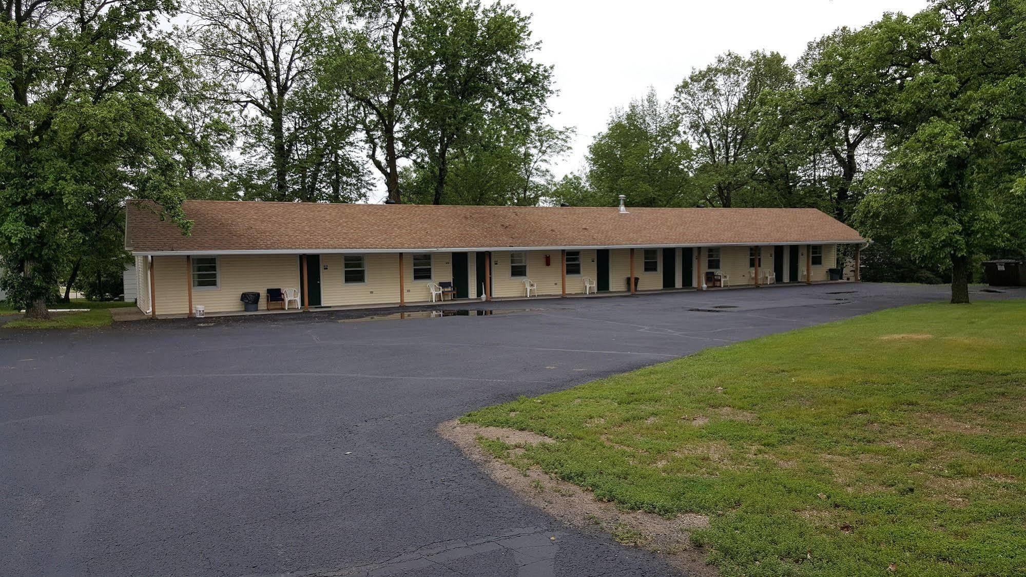 Budget Host Inn Detroit Lakes Extérieur photo